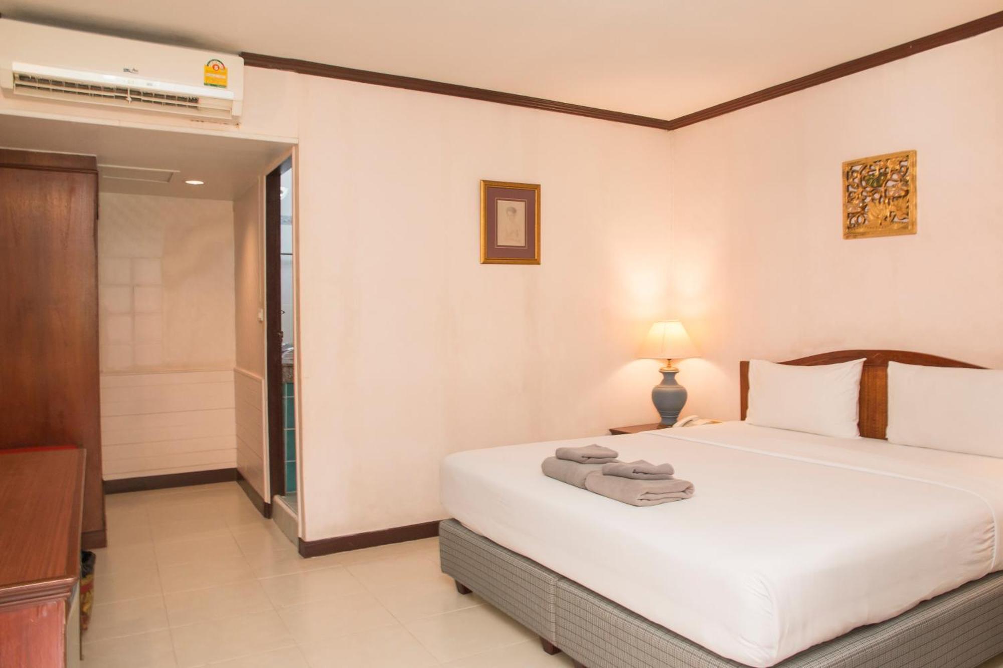 S Lodge Pattaya Formally Sabai Lodge Екстер'єр фото
