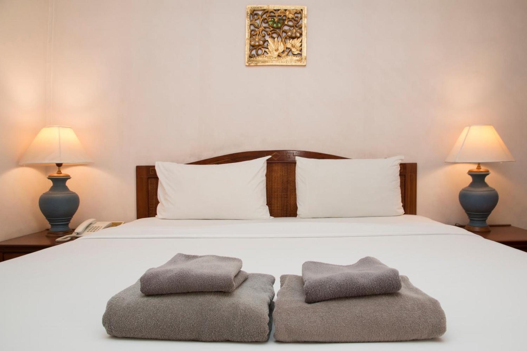 S Lodge Pattaya Formally Sabai Lodge Екстер'єр фото
